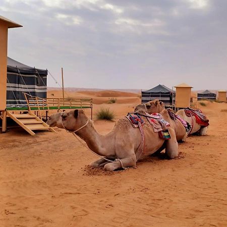 Sunrise Desert Local Private Camp Bidiya Luaran gambar