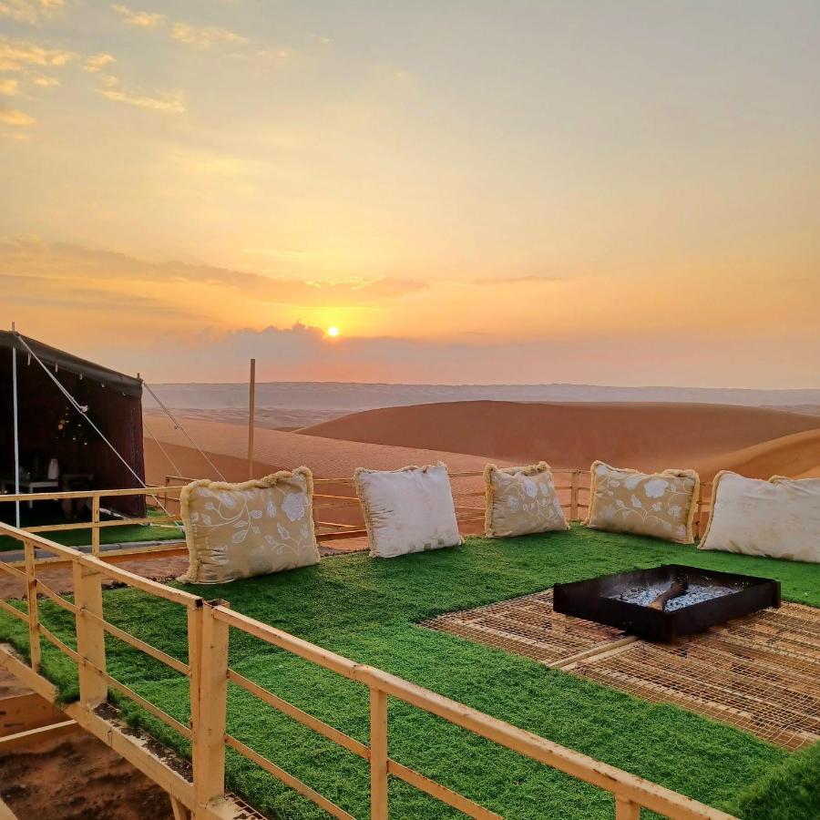 Sunrise Desert Local Private Camp Bidiya Luaran gambar