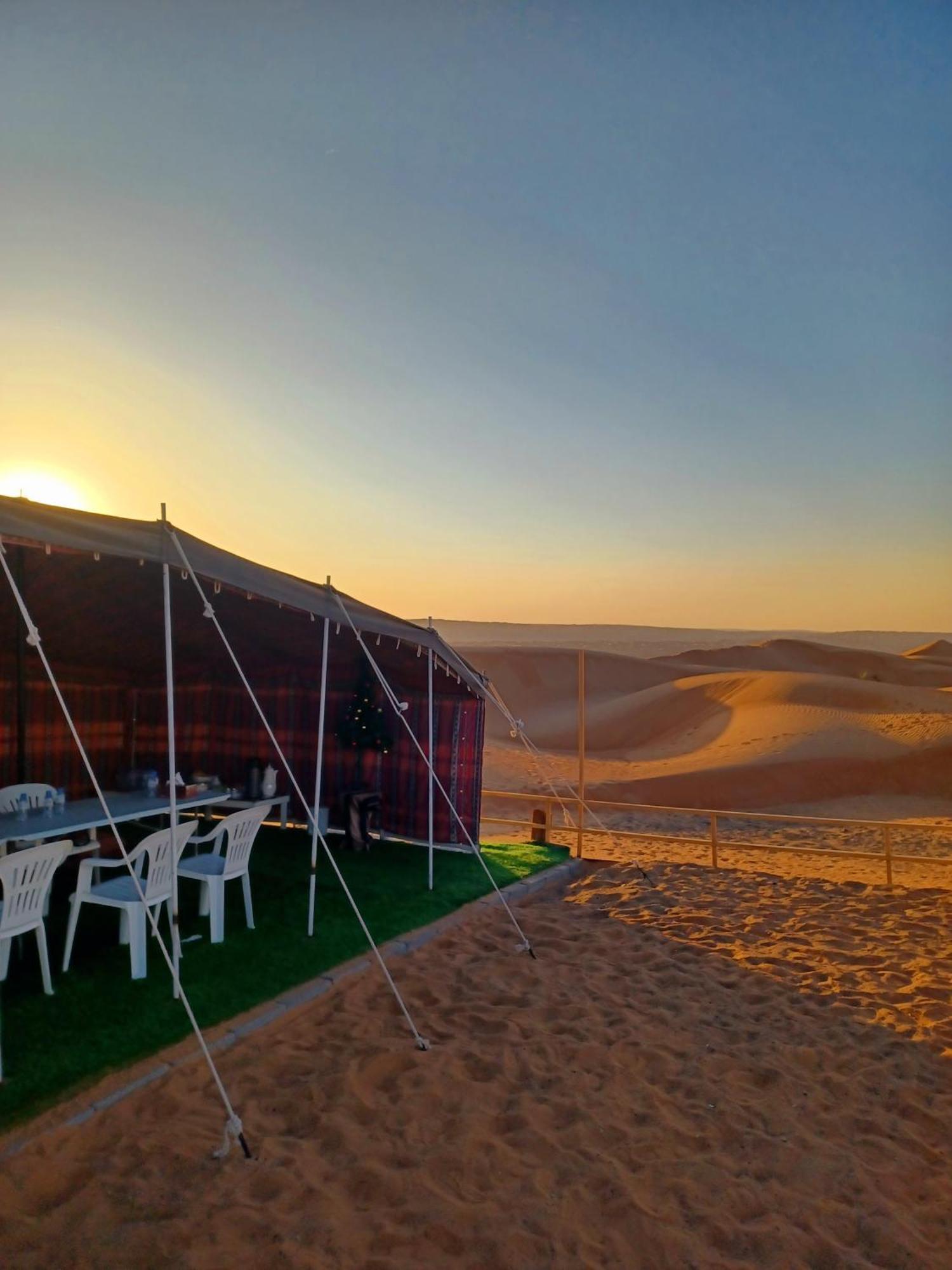 Sunrise Desert Local Private Camp Bidiya Luaran gambar