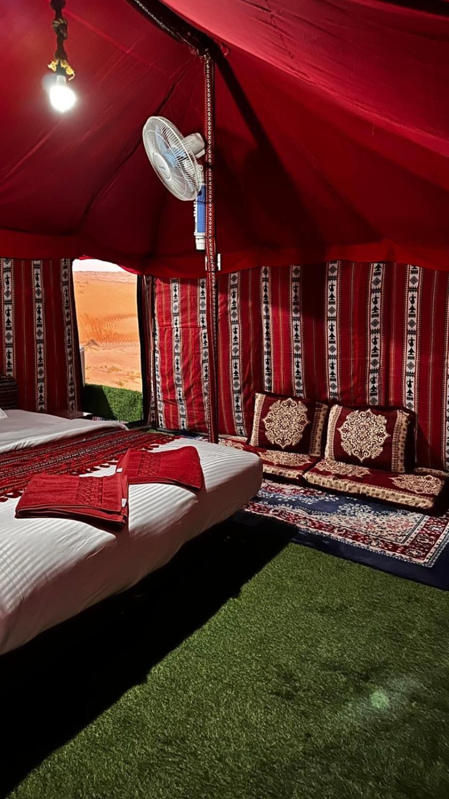 Sunrise Desert Local Private Camp Bidiya Luaran gambar