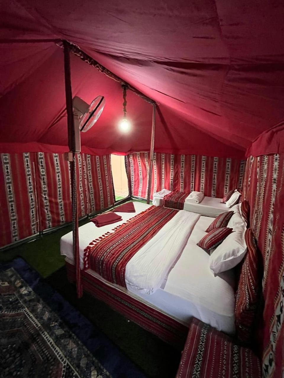 Sunrise Desert Local Private Camp Bidiya Luaran gambar